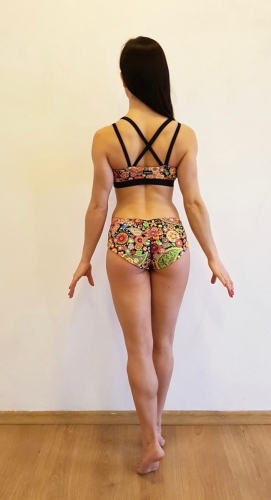 x-womenflower2.jpg