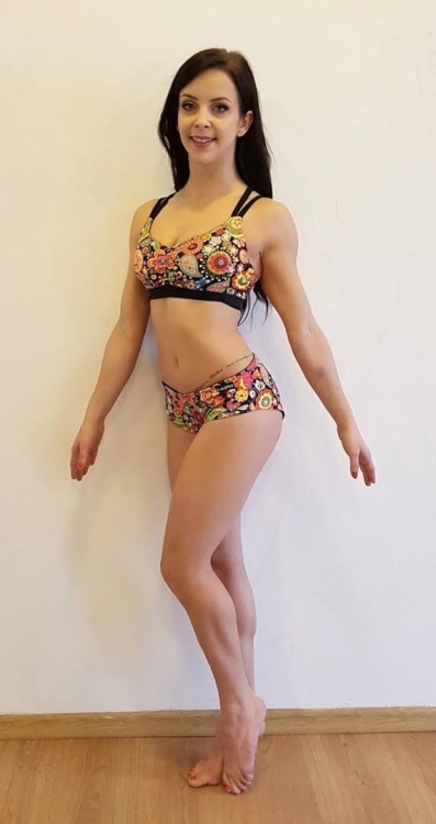 x-womenflower3.jpg