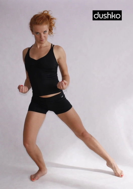 koszulka x-women i szorty fitness poza.jpg